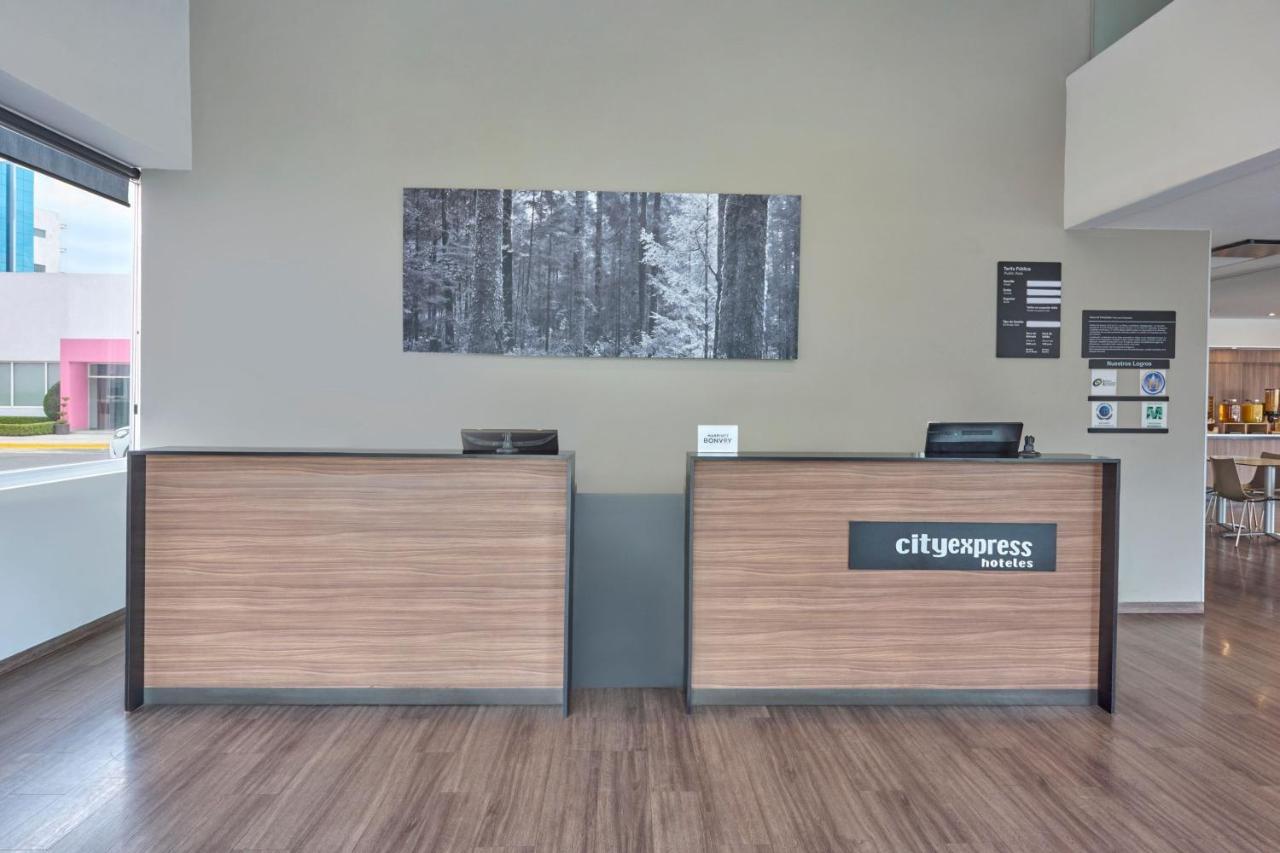 City Express By Marriott Toluca Exterior photo