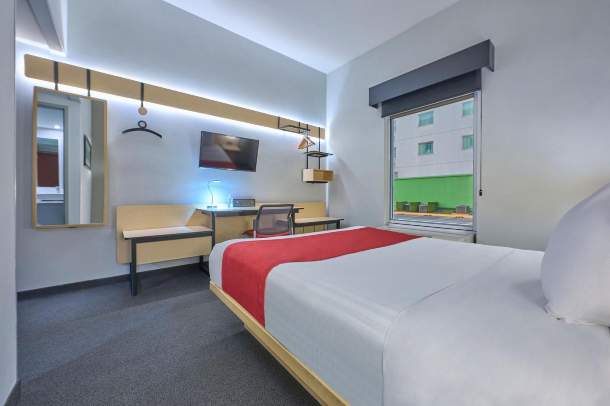 City Express By Marriott Toluca Exterior photo