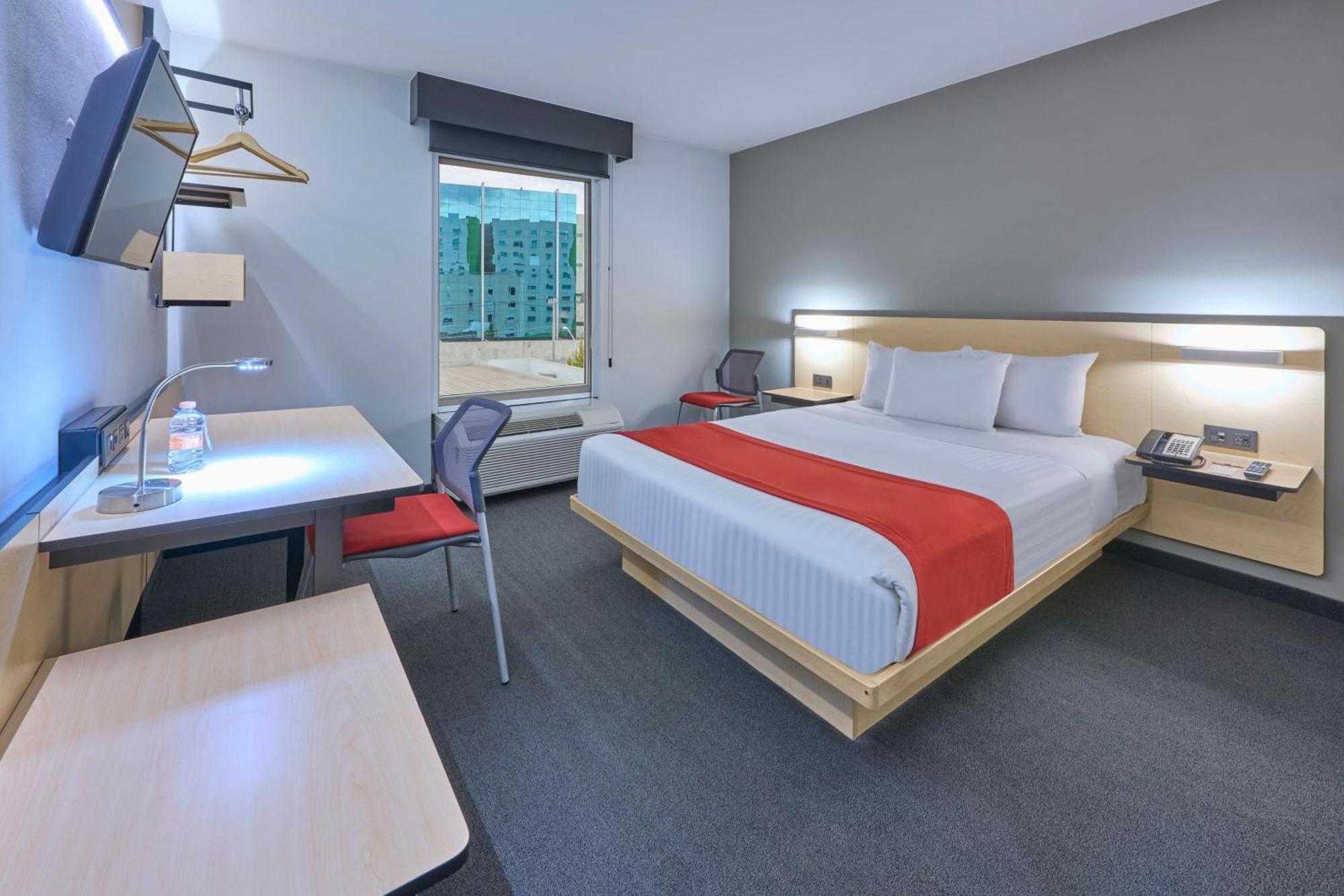 City Express By Marriott Toluca Exterior photo