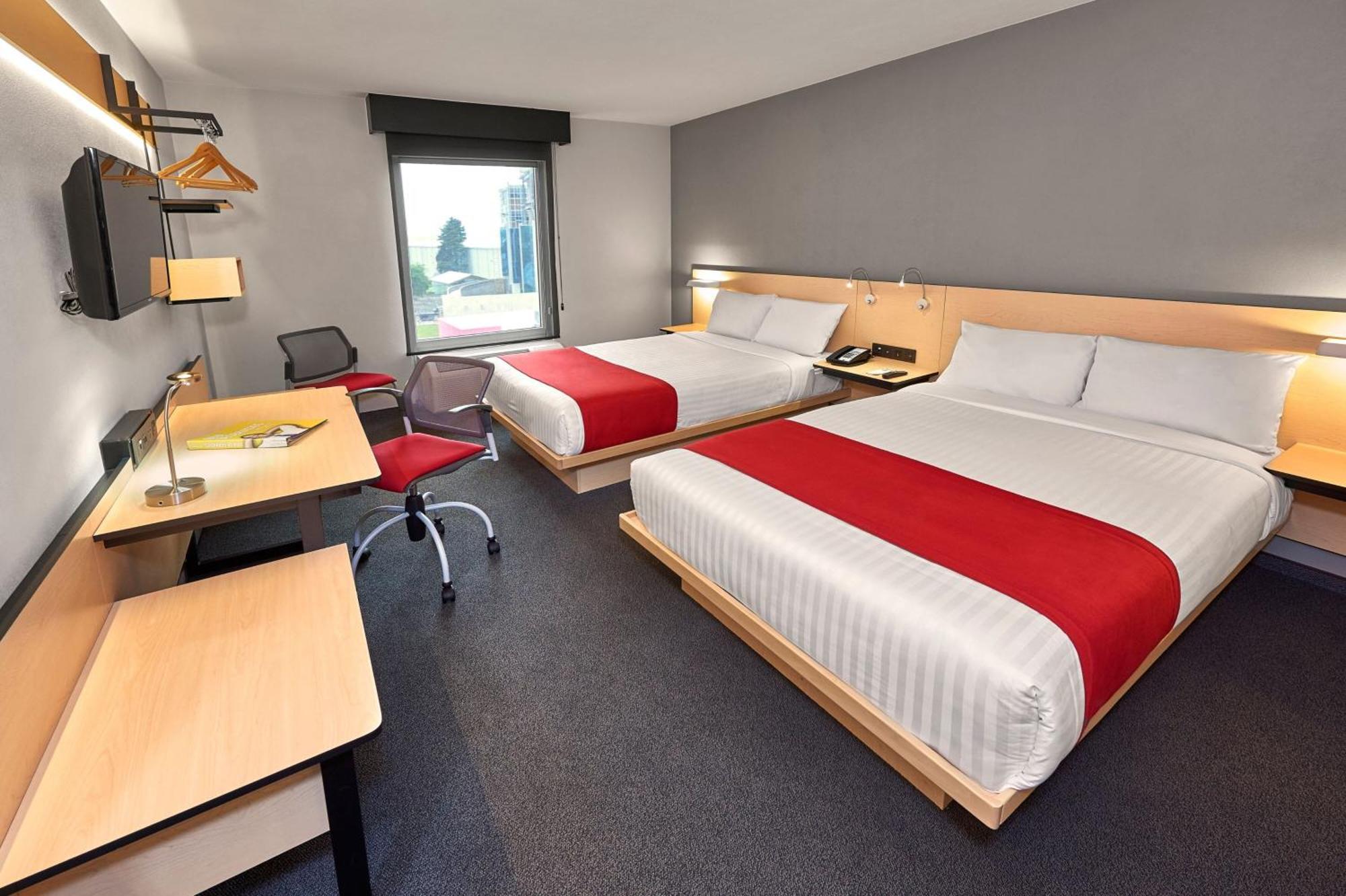 City Express By Marriott Toluca Exterior photo